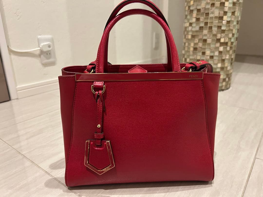 あぴ　FENDI