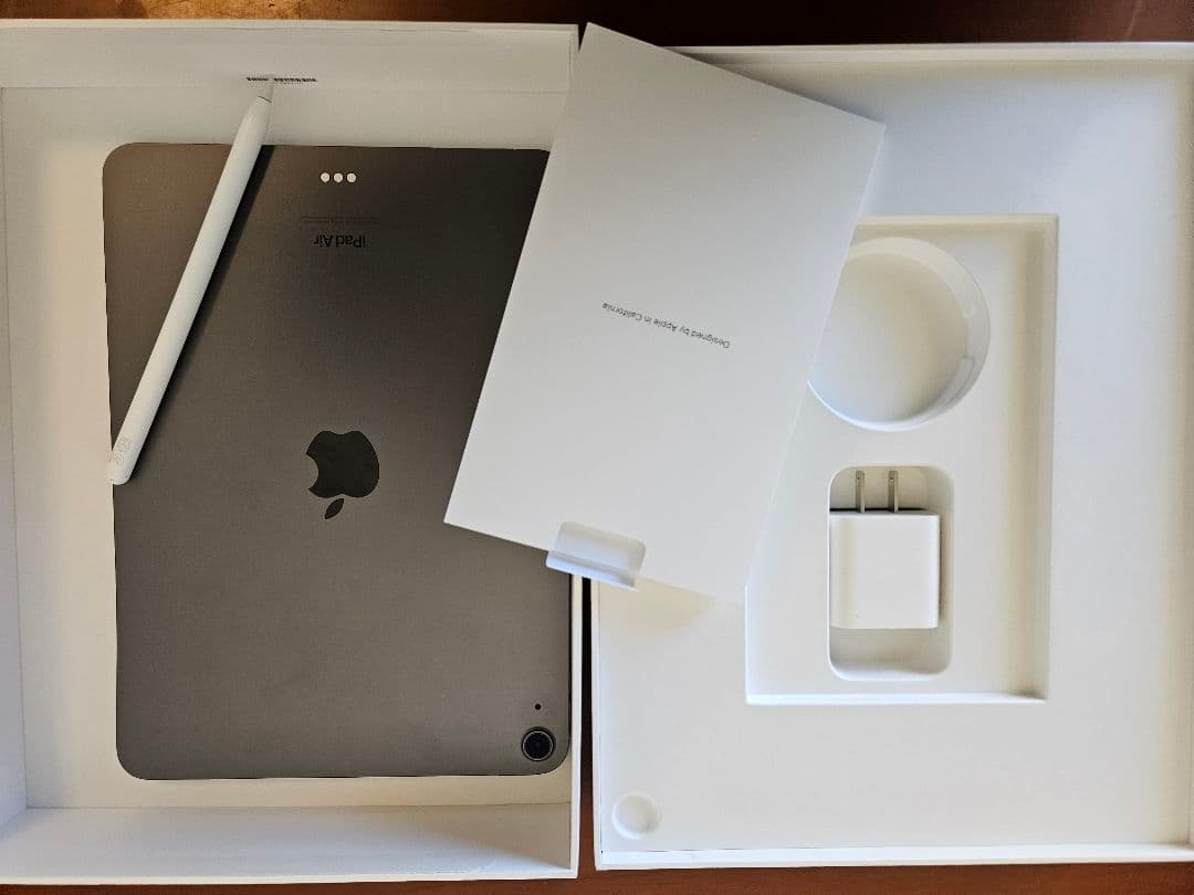 Ipad air 第4世代 10.9インチ64GB