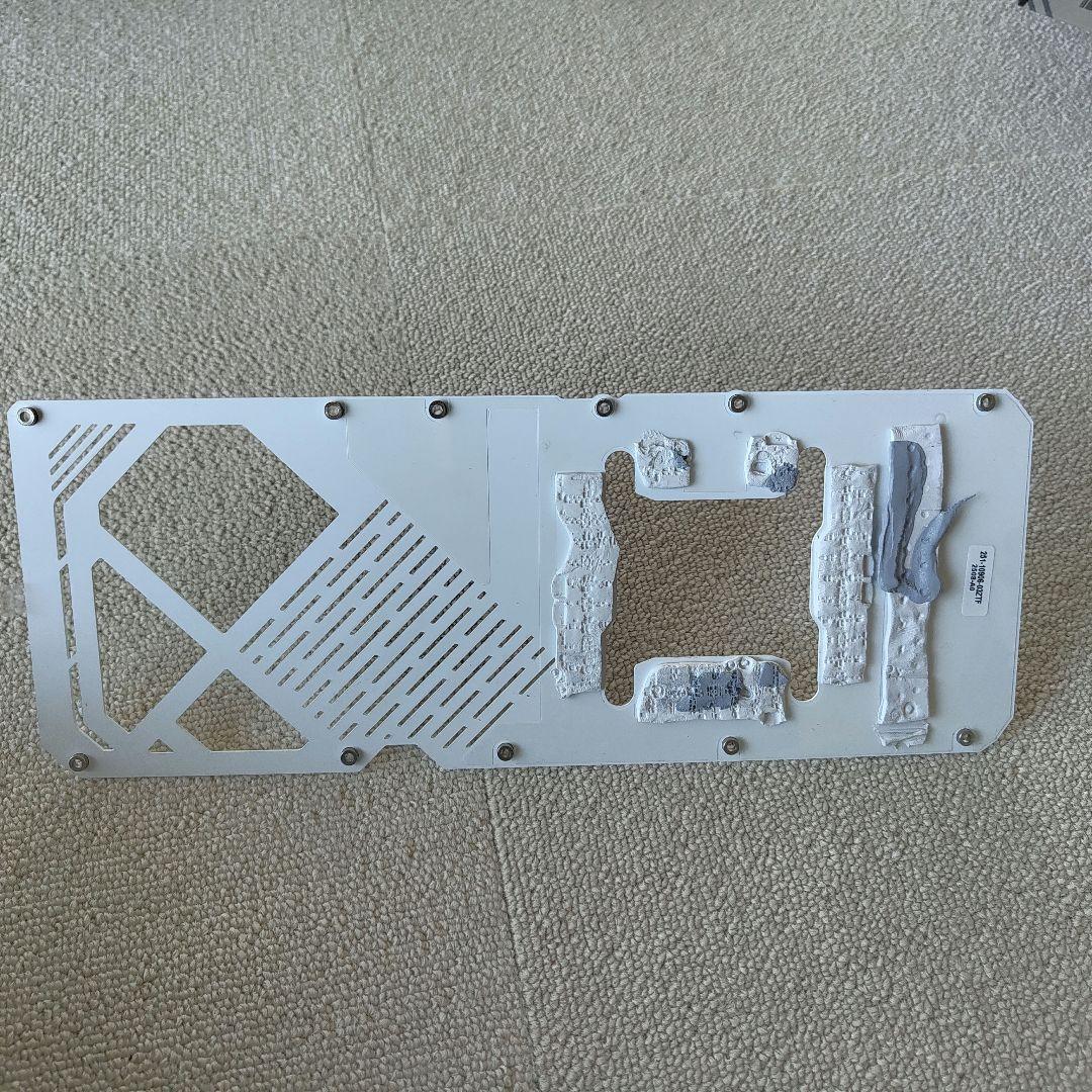 RTX 5090 ジャンク ZOTAC 白色 基盤付き!GPUコア/VRAM無し