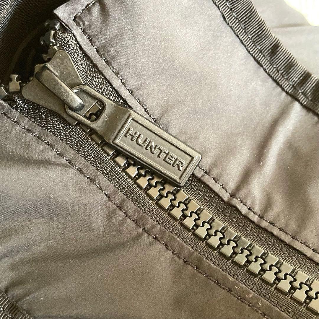 【極美品】HUNTER ハンター フレイムド パファー ラージ ホーボー 肩掛け