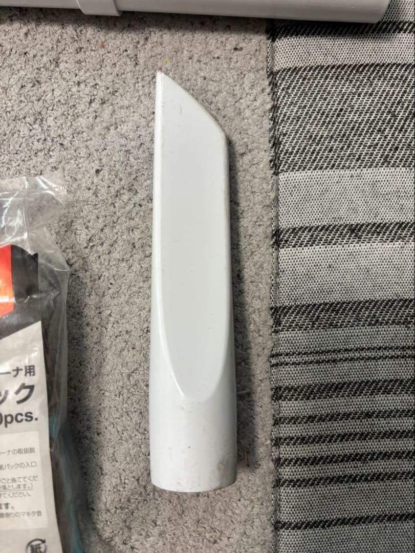 Makita CL107FD 充電式クリーナー【付属品付】