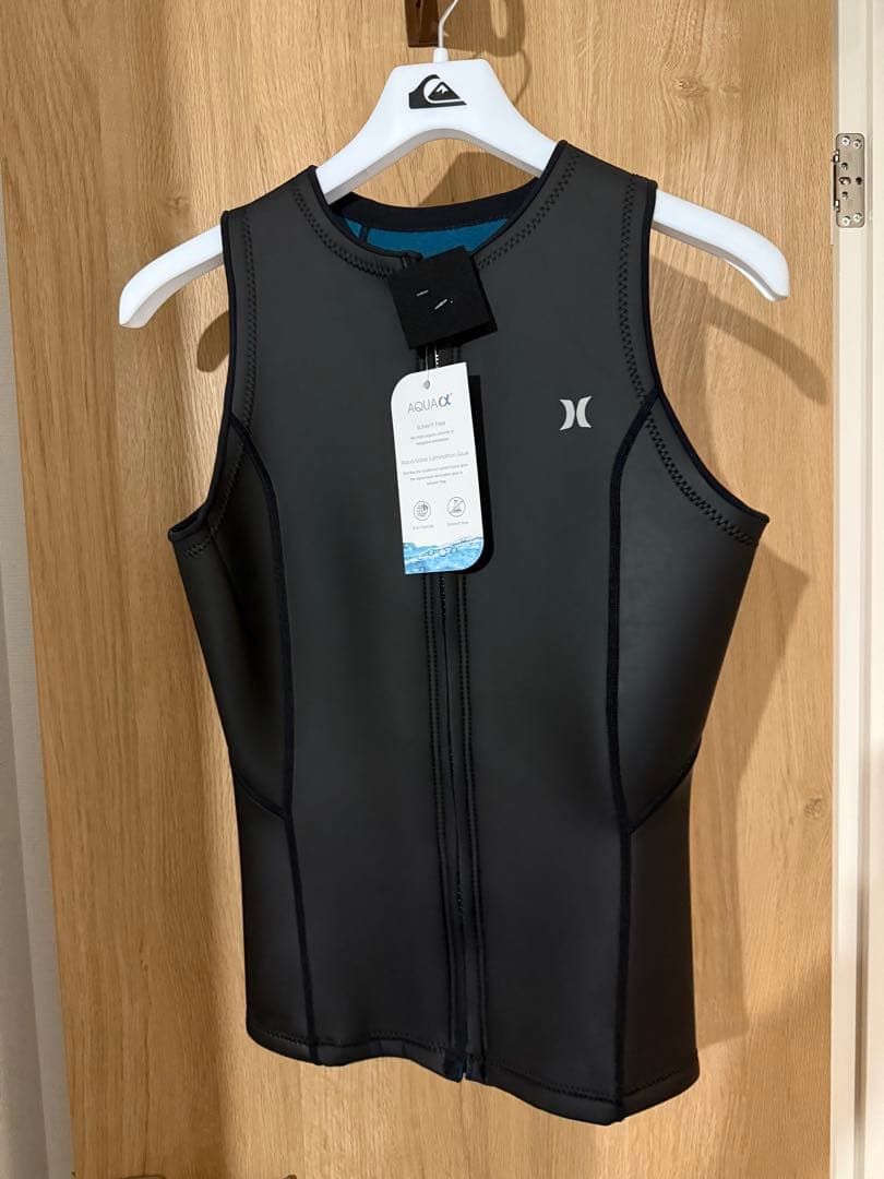 リヨン様　Hurley ウェットスーツベスト ブラック Lサイズ
