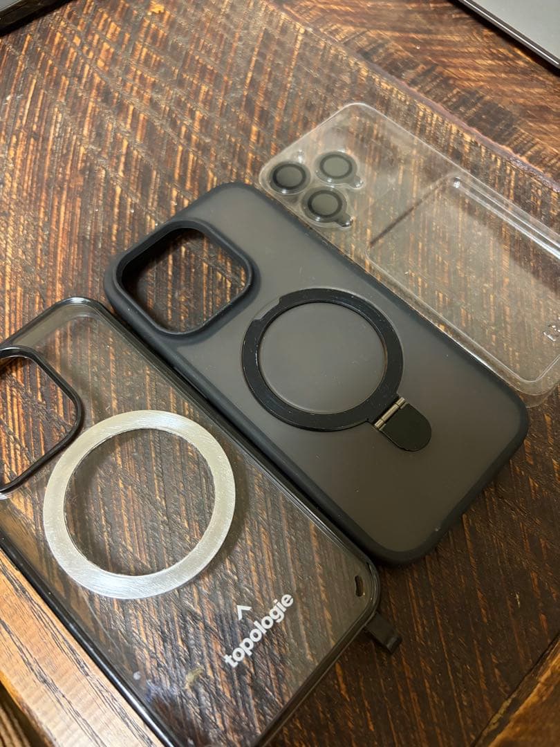 iPhone 14 Pro 128GB ブラック　topologyケース