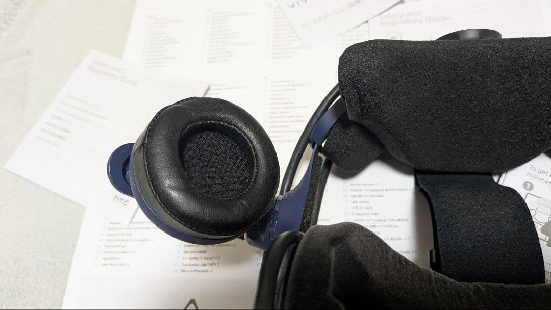 HTC VIVE PRO (スターターキット) 美品