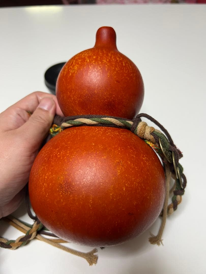 天然 酒葫芦(ひょうたん)約900ml 大漆仕上げ 未使用 台座付 縁起物