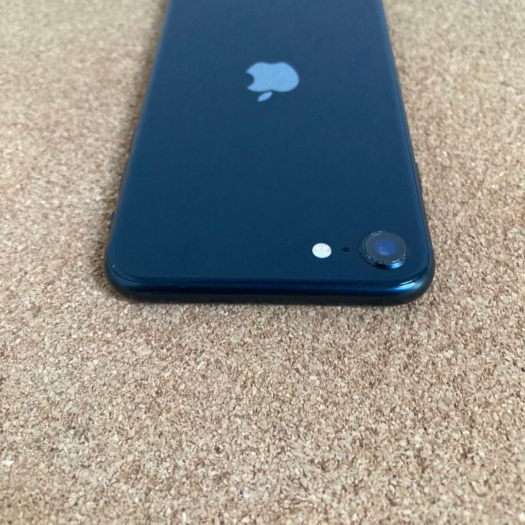 807【早い者勝ち】電池良好☆iPhoneSE3 64GB SIMフリー☆