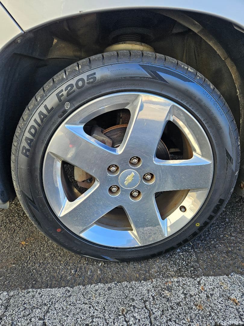 シボレーhhr純正アルミ17 215/50r17OPELジープレネゲードコンパス