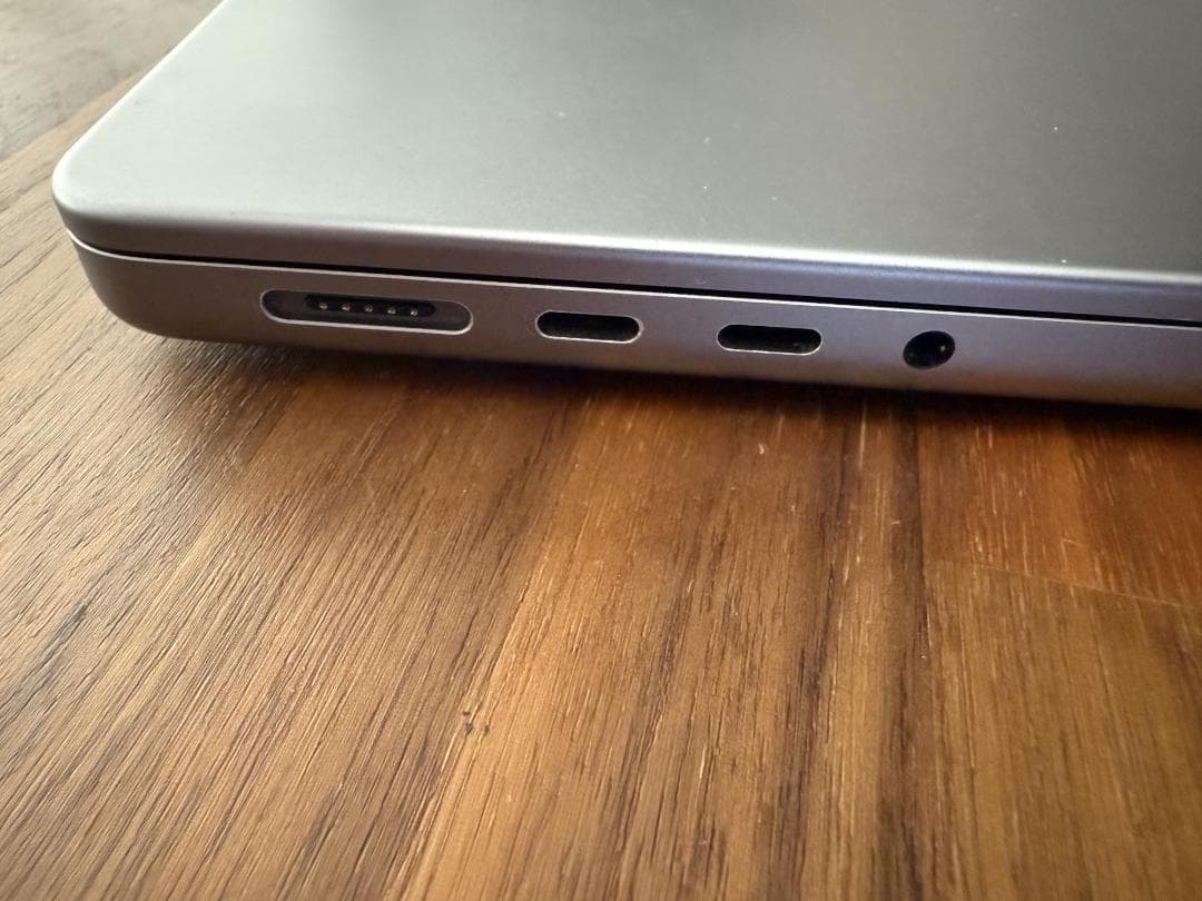 MacBook本体 MacBook Pro 2021 14inch/M1Pro/16GB/512GB