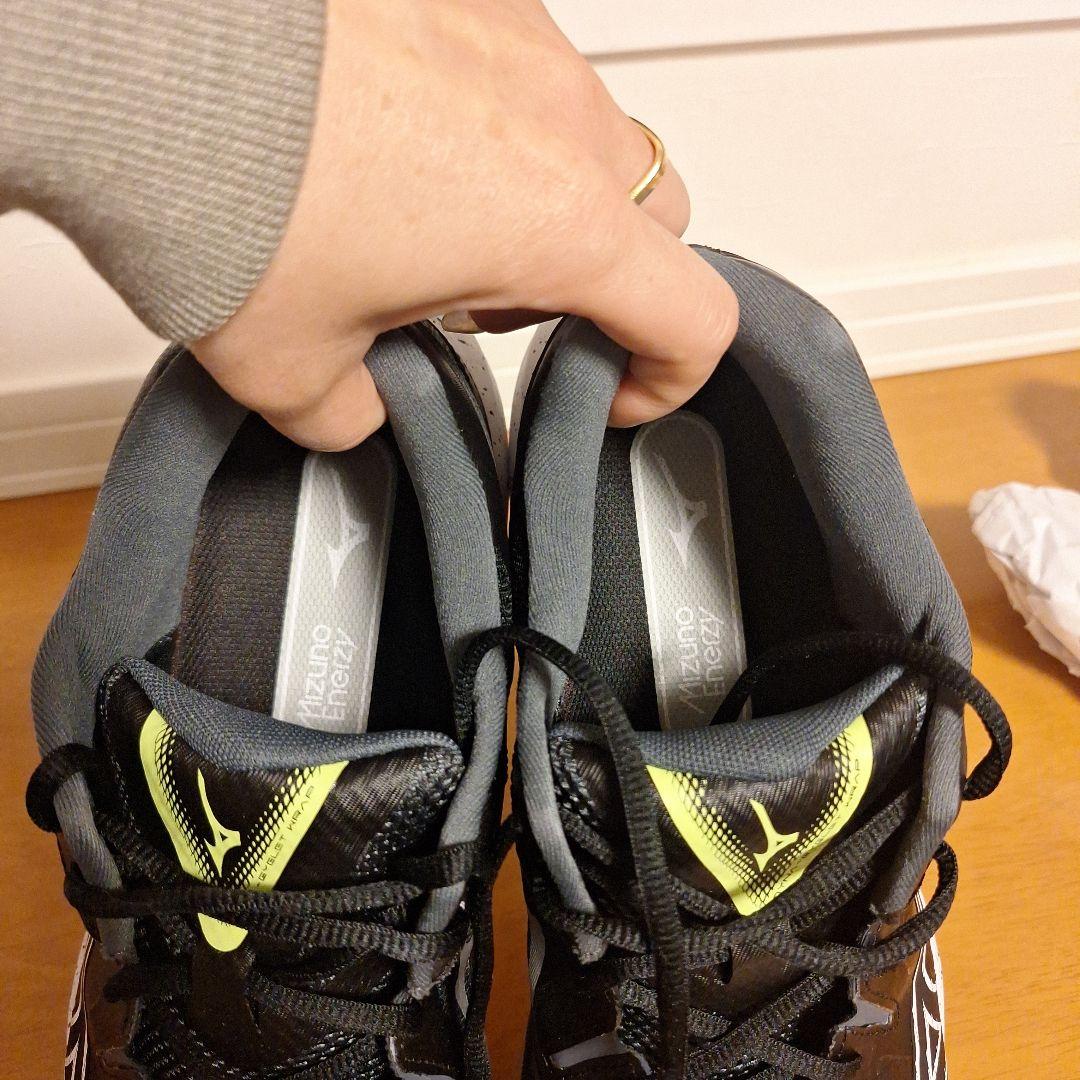 Mizuno バドミントンシューズ ブラック/イエロー