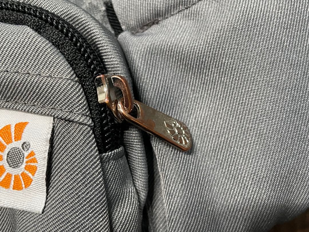 【coco】エルゴ　オムニブリーズ グラファイトグレー