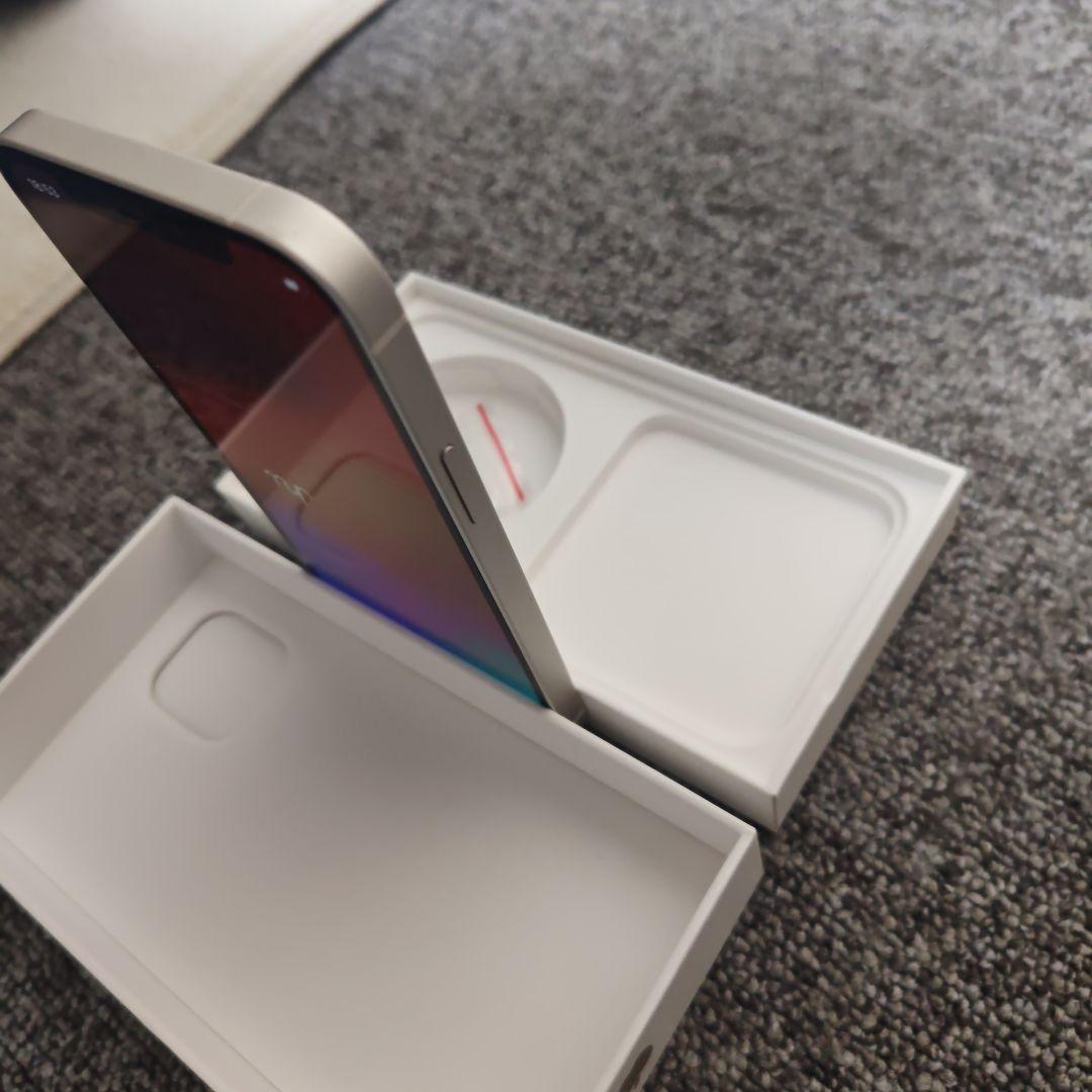 iPhone12 64GB 本体 ホワイト