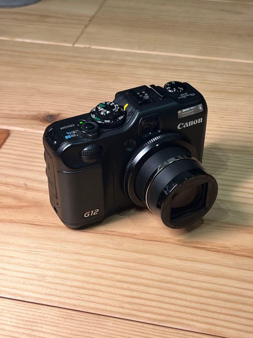 Canon キャノン PowerShot G12 バッテリー3個、充電器