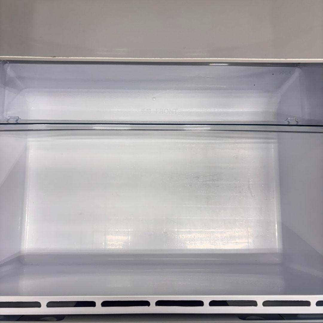 590 大型冷蔵庫　一人暮らし　家庭用でも！オススメ　200L〜300L　極美品