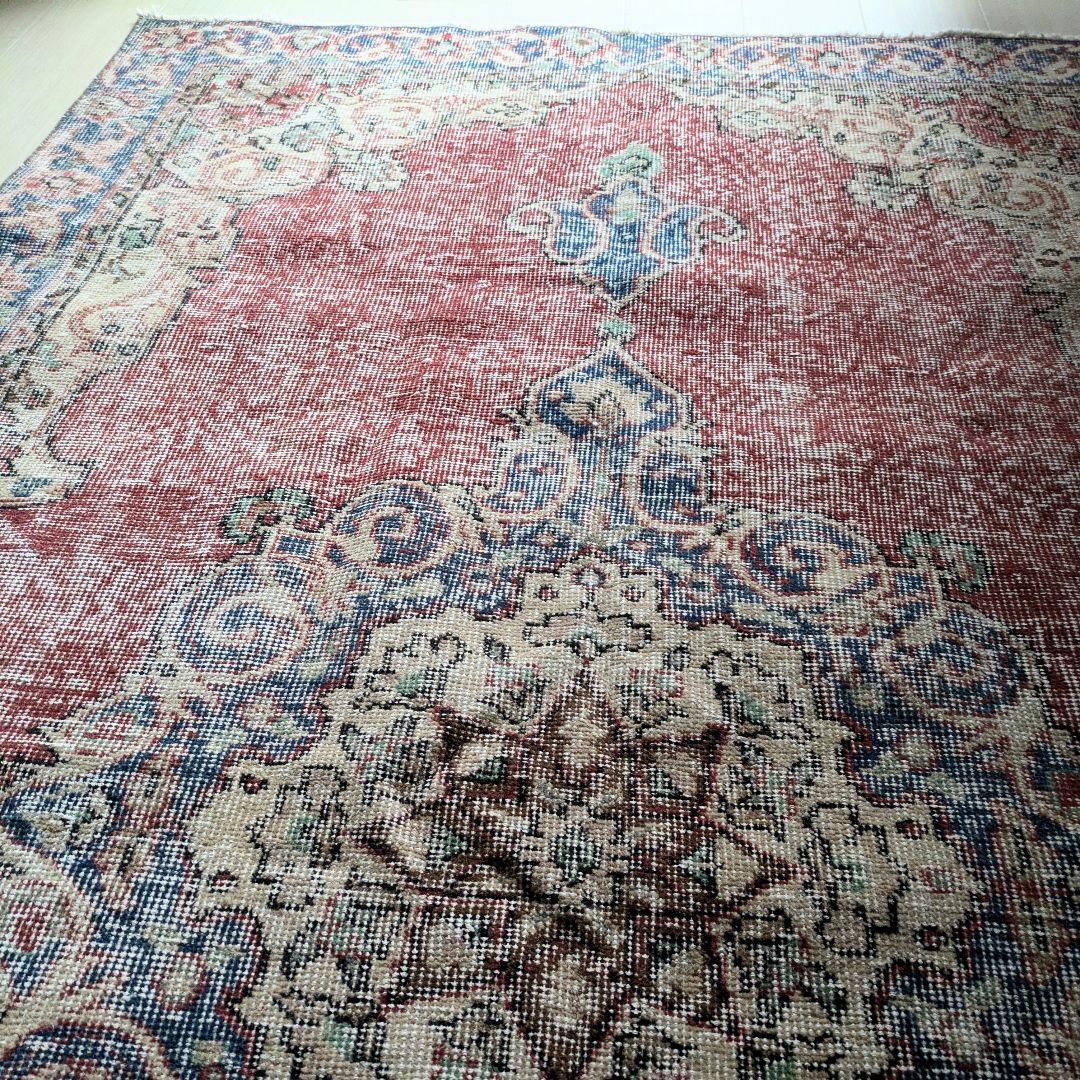 128×221 メダリオンシャビーレッド　トルコヴィンテージラグ