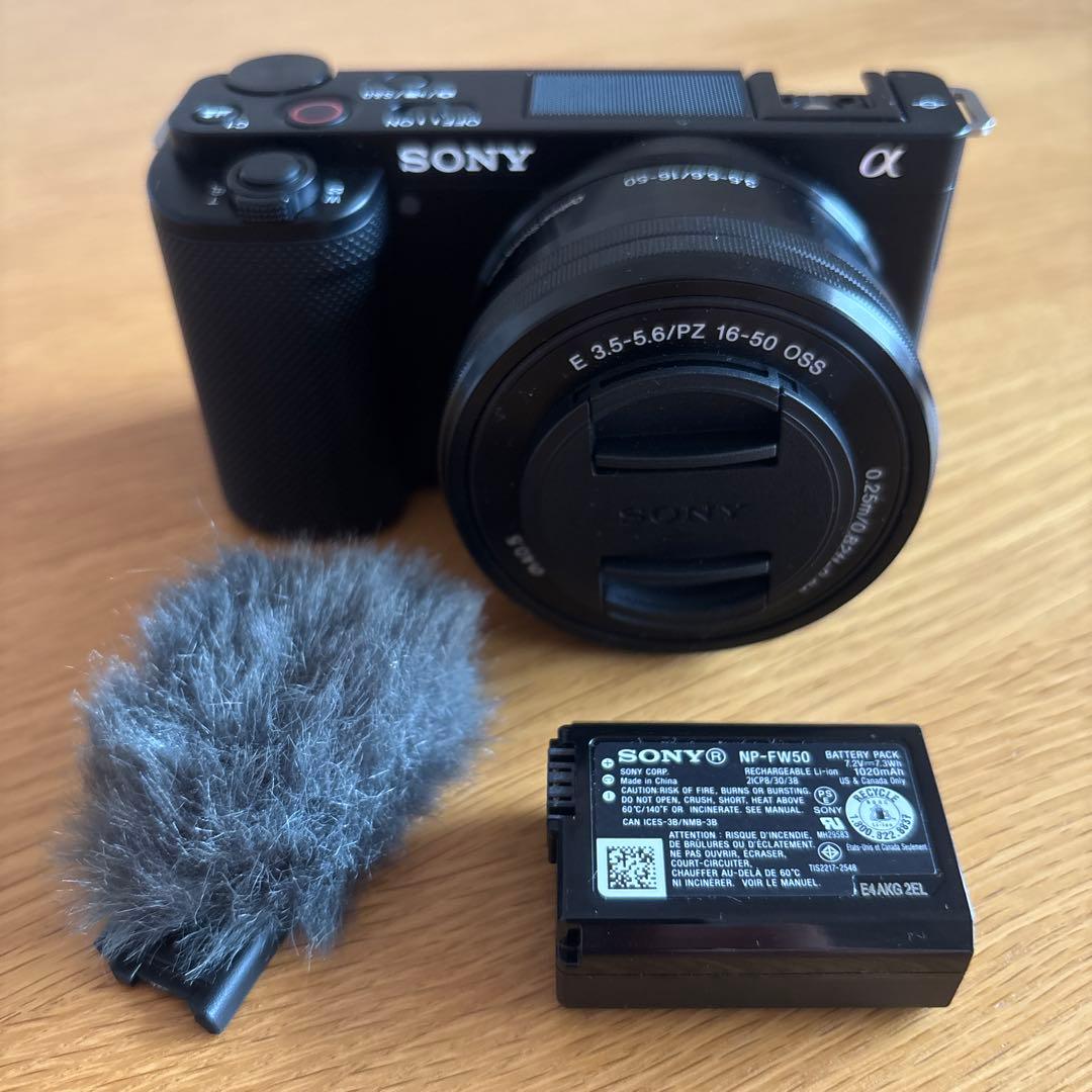 SONY α Vlogcam ZV-E10