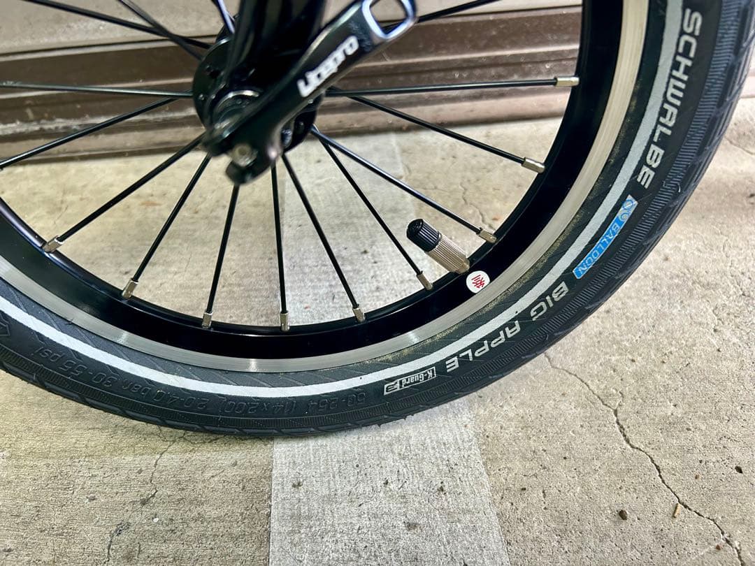 ★ 折りたたみ自転車　14インチ