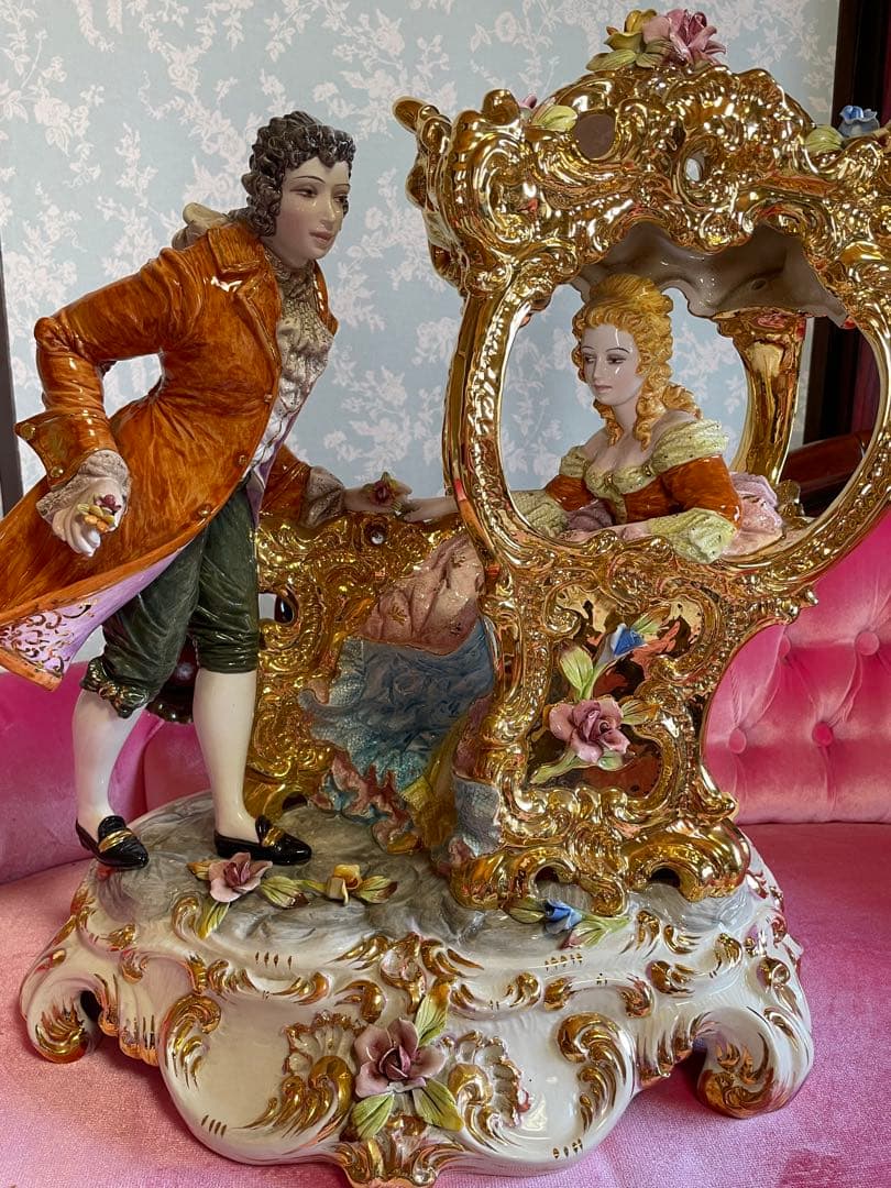 カポディモンテ？大型　ロココ バロック陶磁器 フィギュリン