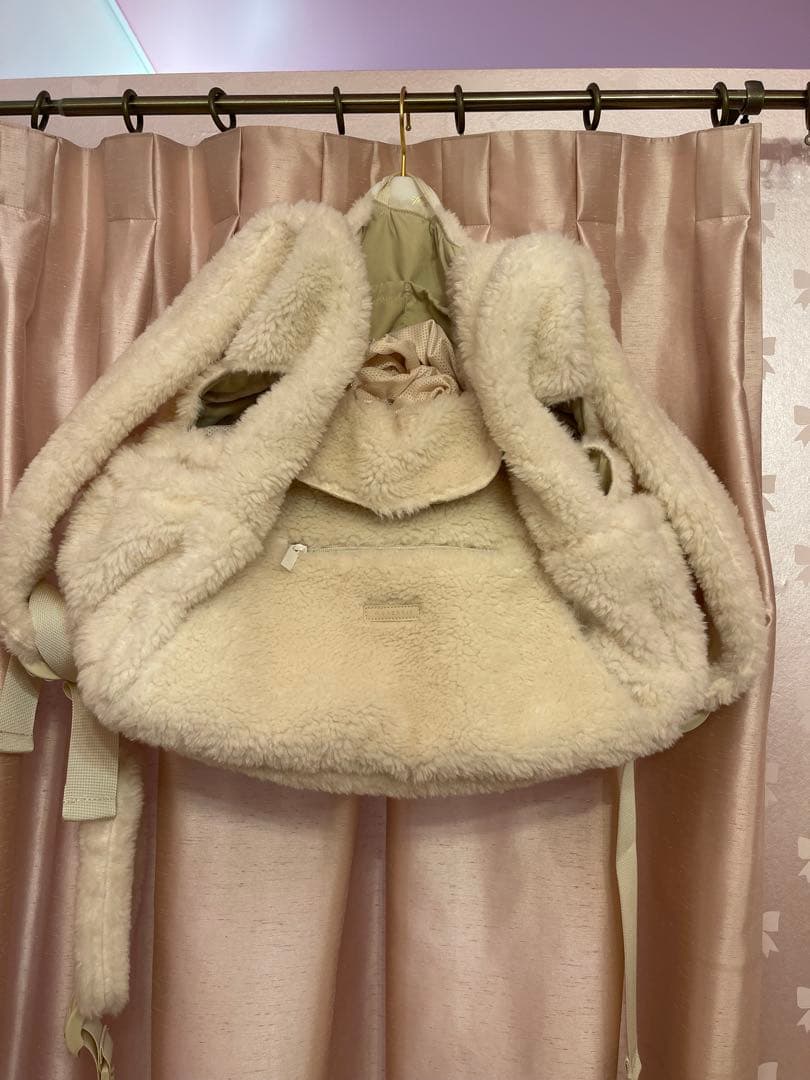 monchéri ボアメッシュ付きフロントリュック