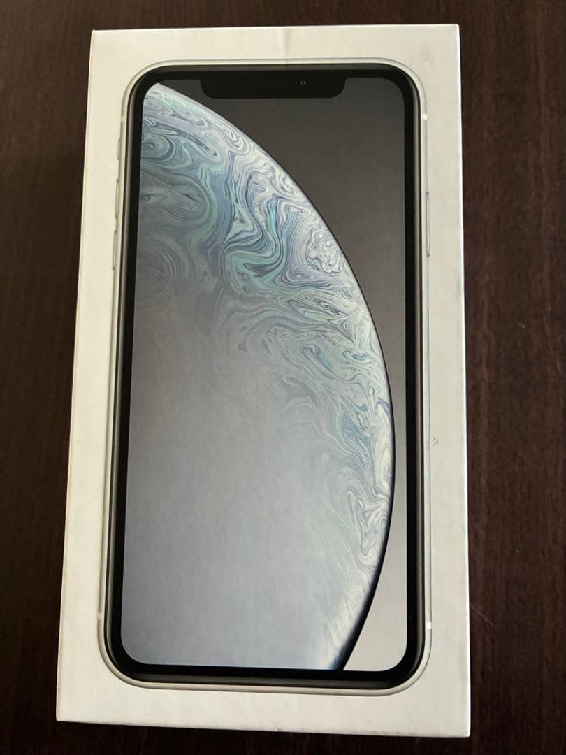 【美品】Apple iPhoneXR ホワイト 128GB simフリー