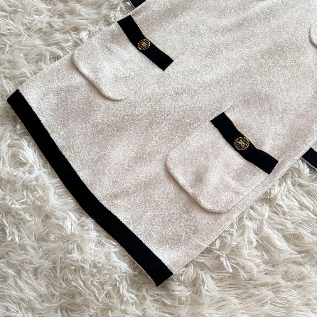 【エリザベッタフランキ】ワンピース　ロゴボタン　金ボタン　バイカラー　白　黒