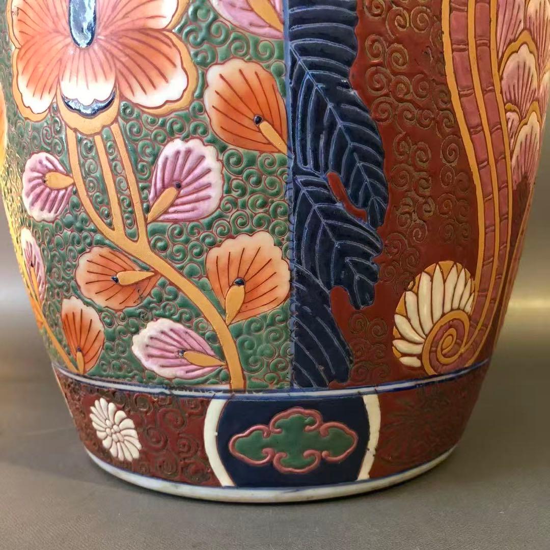 N406、骨董品　中国美術　豪華な中国 金彩花瓶　美品