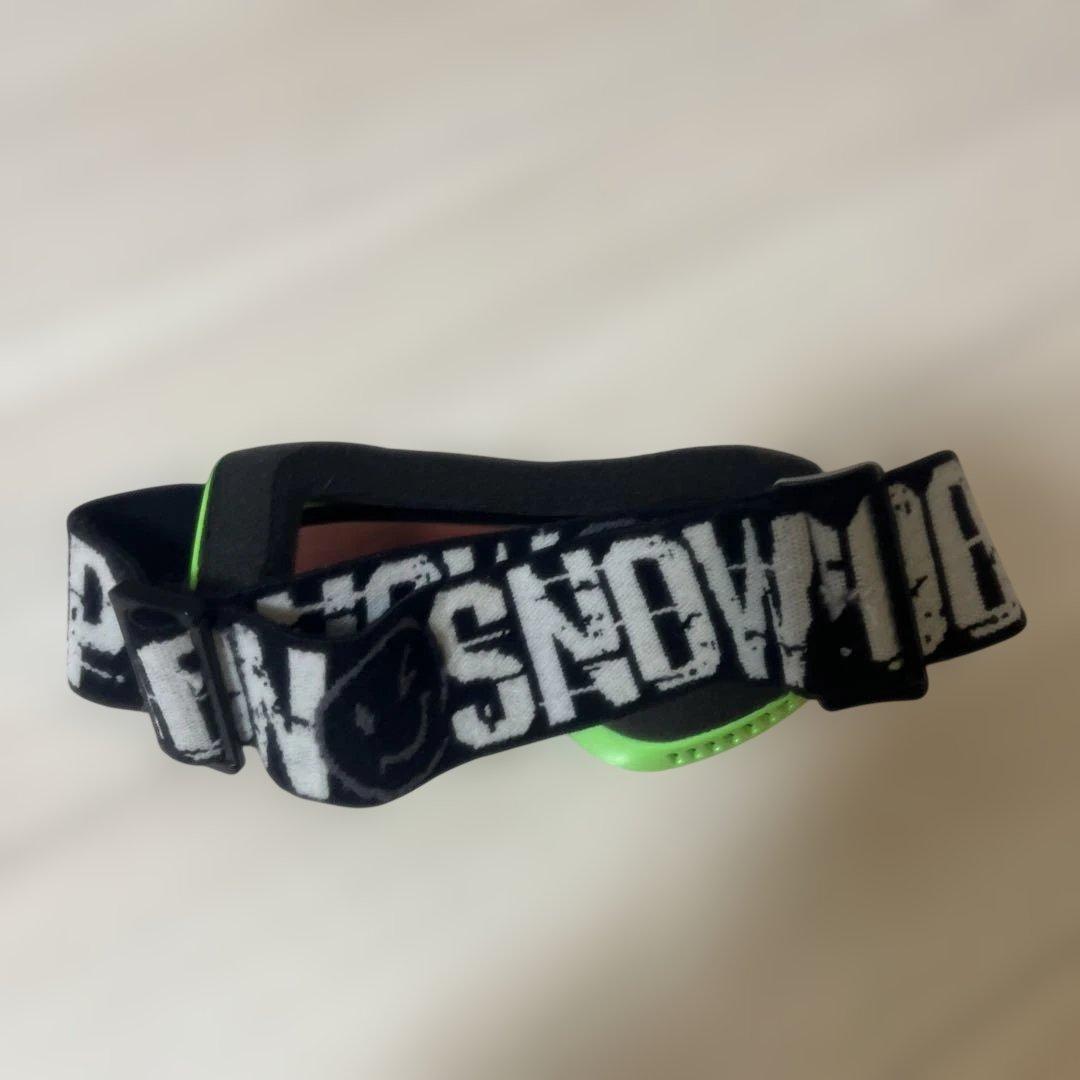 VOLCOM☆スノーウェア☆XS／6Y☆ゴーグル付き