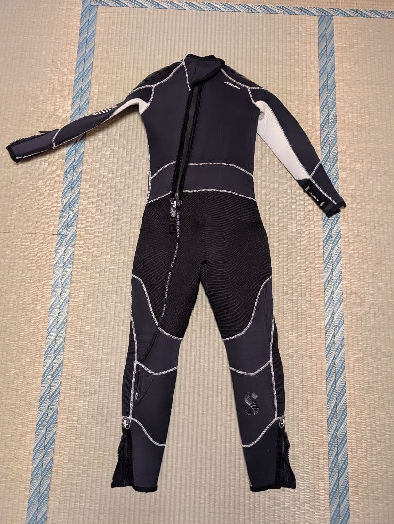 SCUBAPRO ウェットスーツ 5mm レディースM