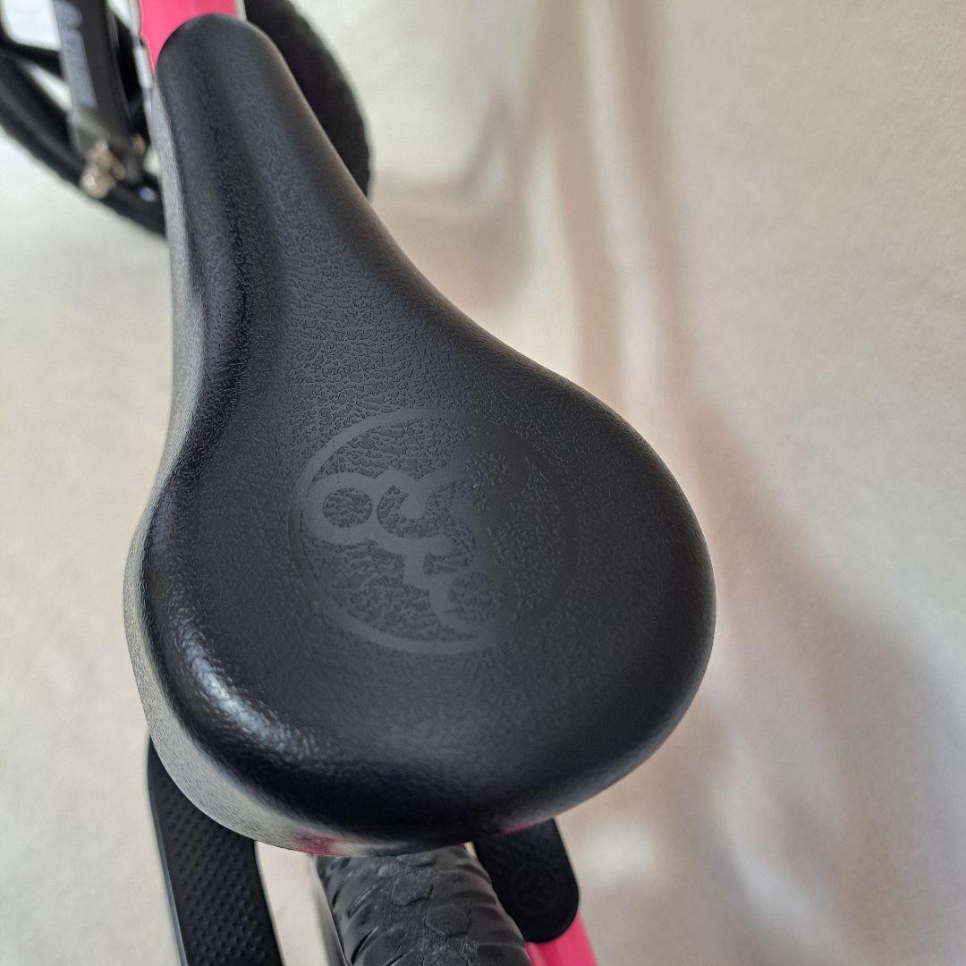 【極美品】 STRIDER ストライダー SPORT12 ピンク