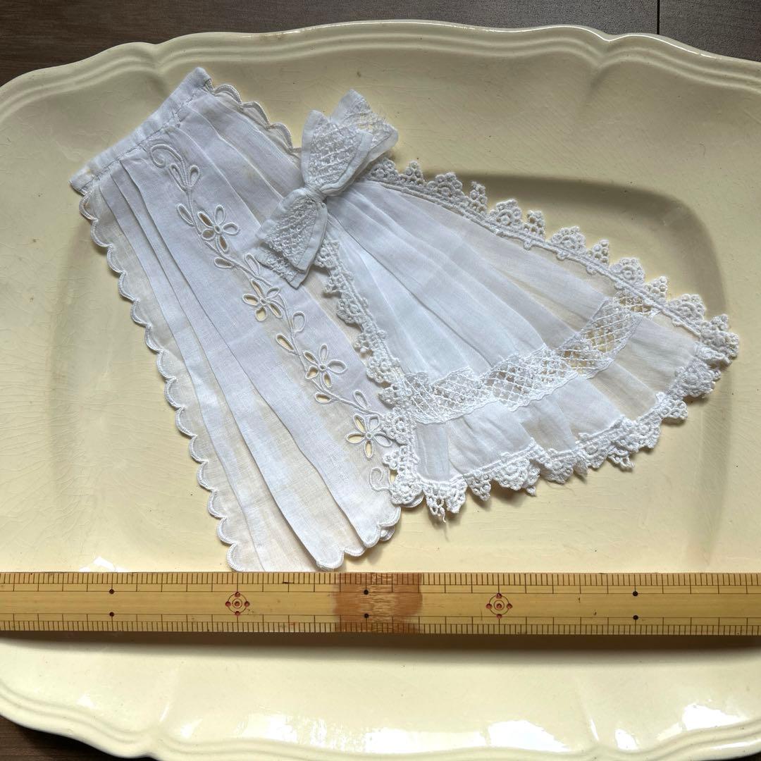 フランスアンティーク　ミニョネットとレース、布花　カルトナージュ box