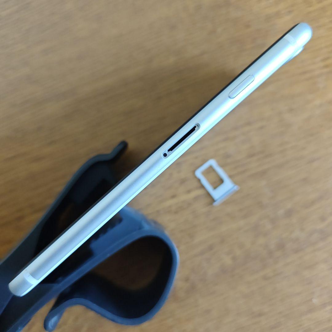 iPhone SE (第2世代) 64GB ホワイト 箱付き SIMフリー