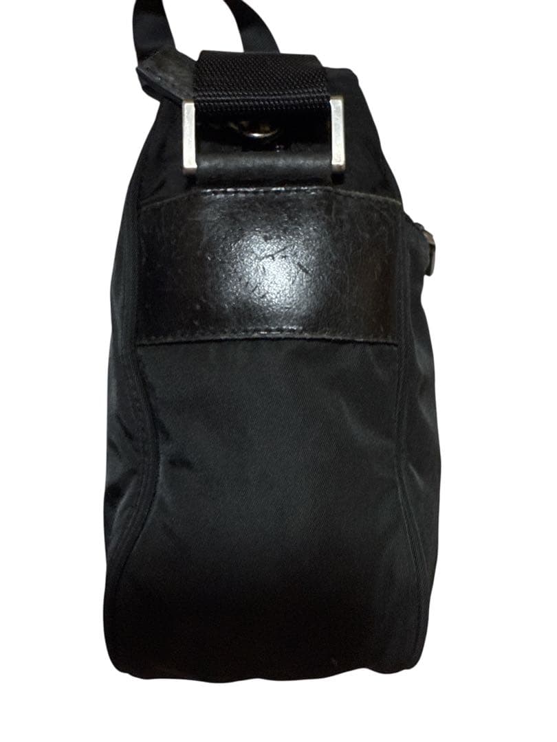 PRADA プラダ 三角ロゴ アイコン ナイロン ショルダーバッグ