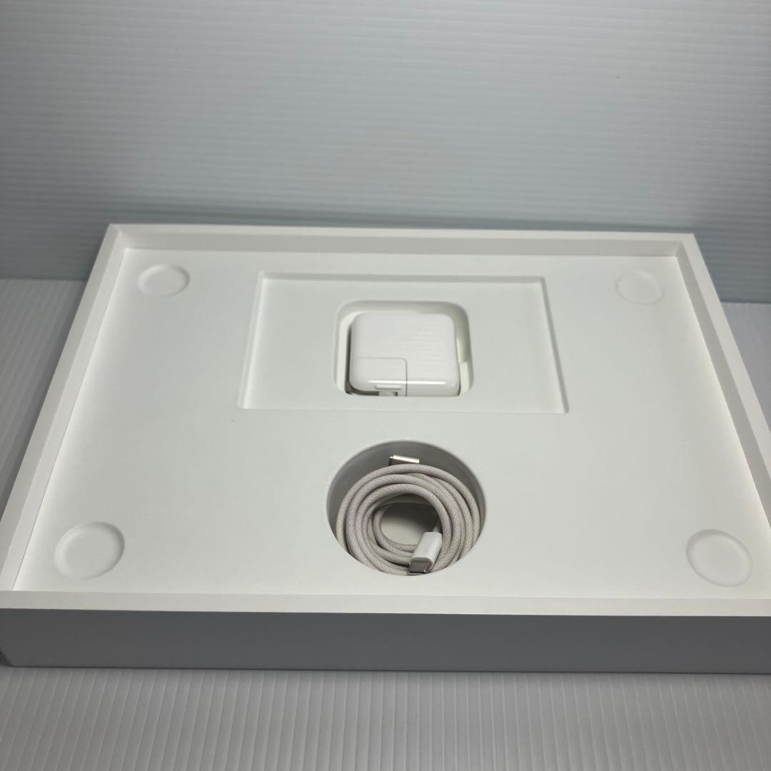 Apple MacBook Air M2チップ