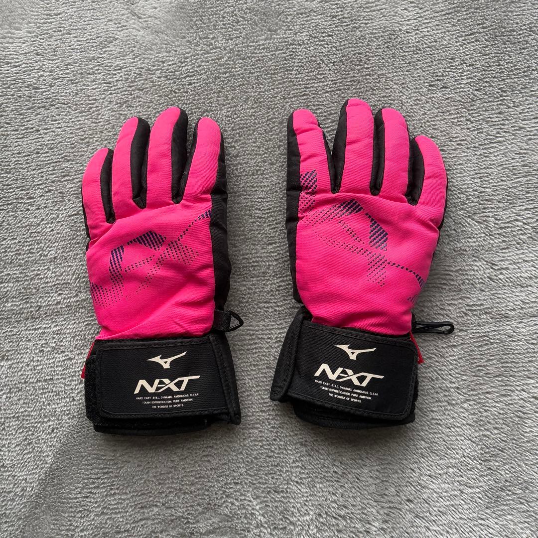 スキーウェア上下セット　手袋つき