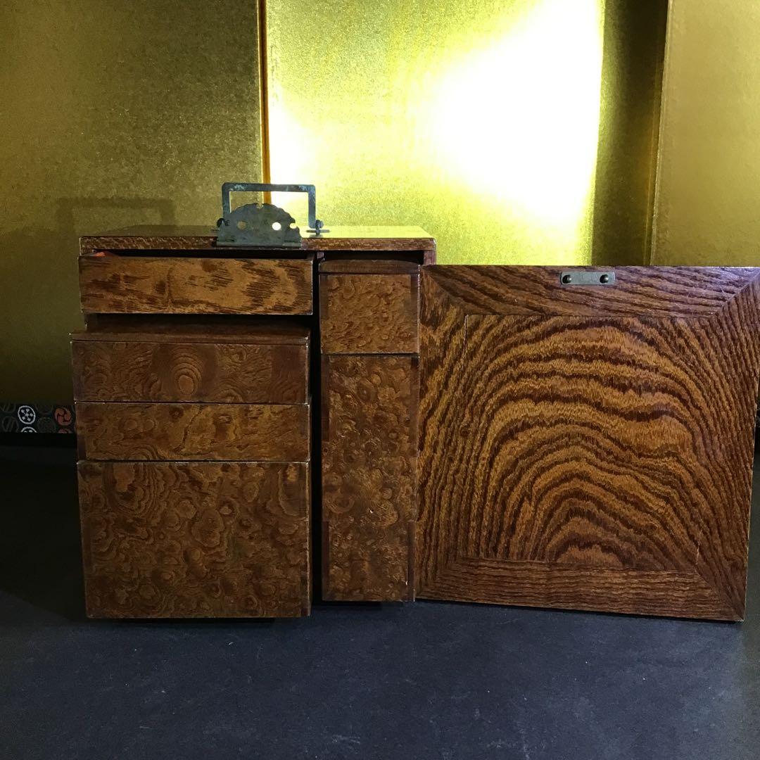 欅玉杢　野点重箱　差物師重箱　酒器付　明治期. B-2