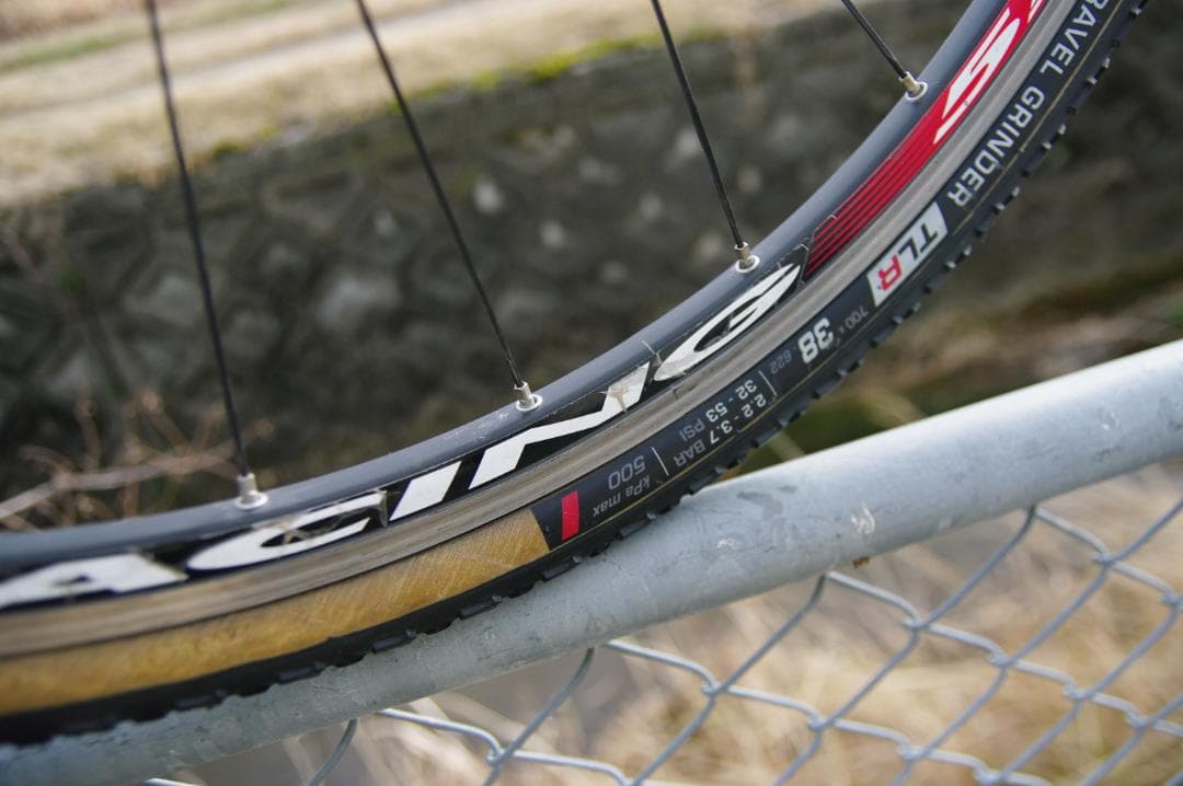 FULCRUM（フルクラム）RACING5 CX