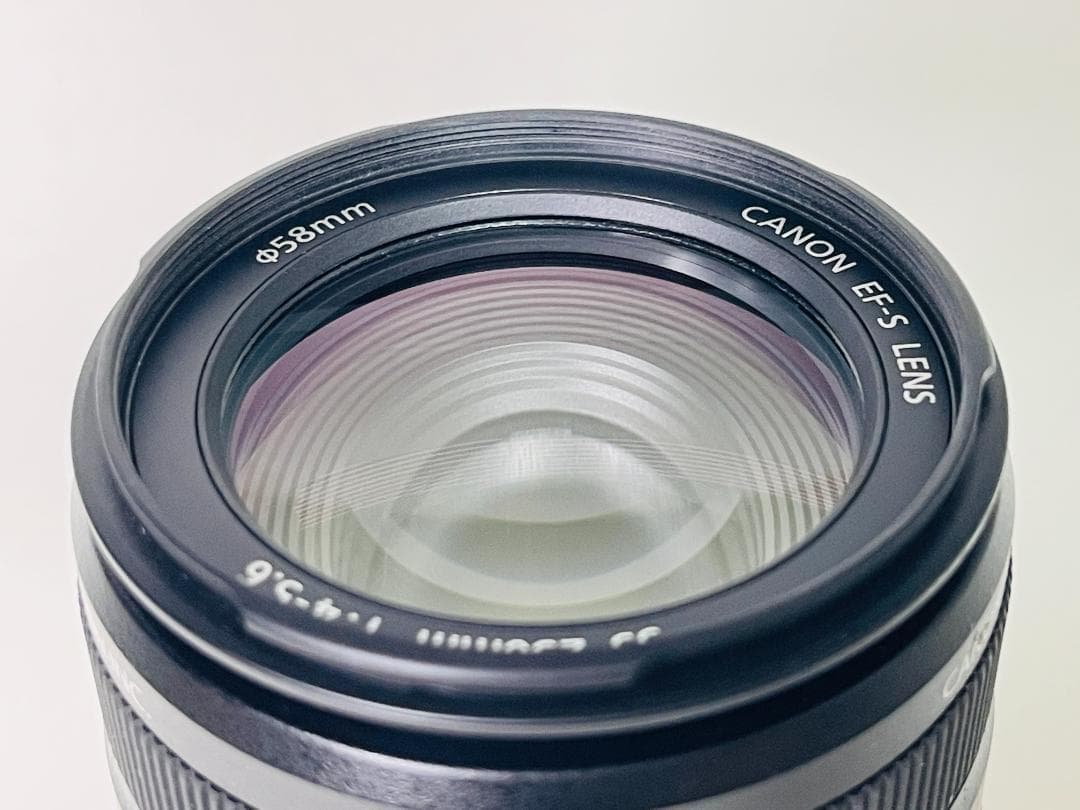 美品☘️ キャノン EF-S 55-250mm IS F4-5.6 望遠レンズ