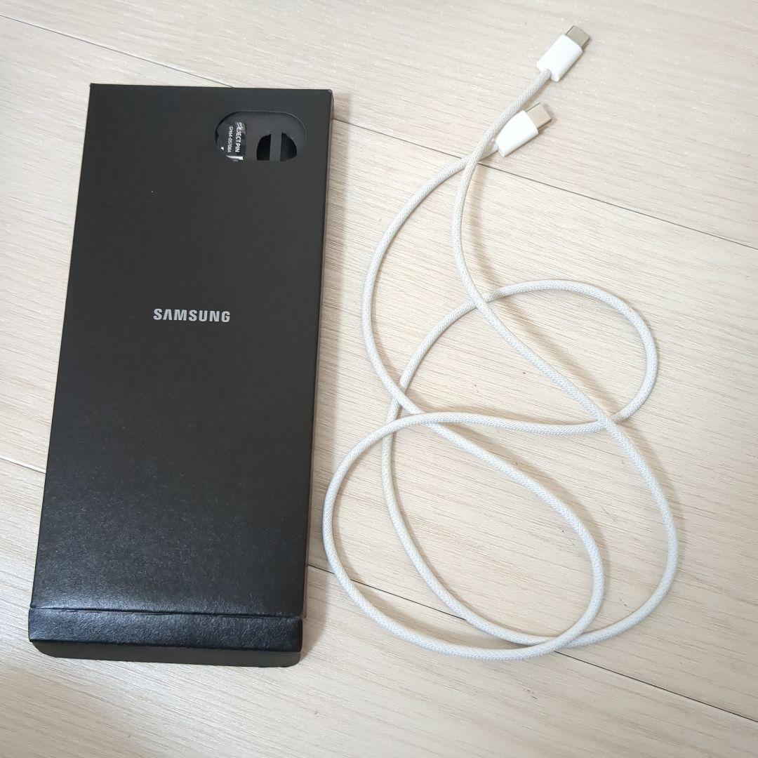 【美品】Samsung　スマートフォン　Galaxy Z Flip6