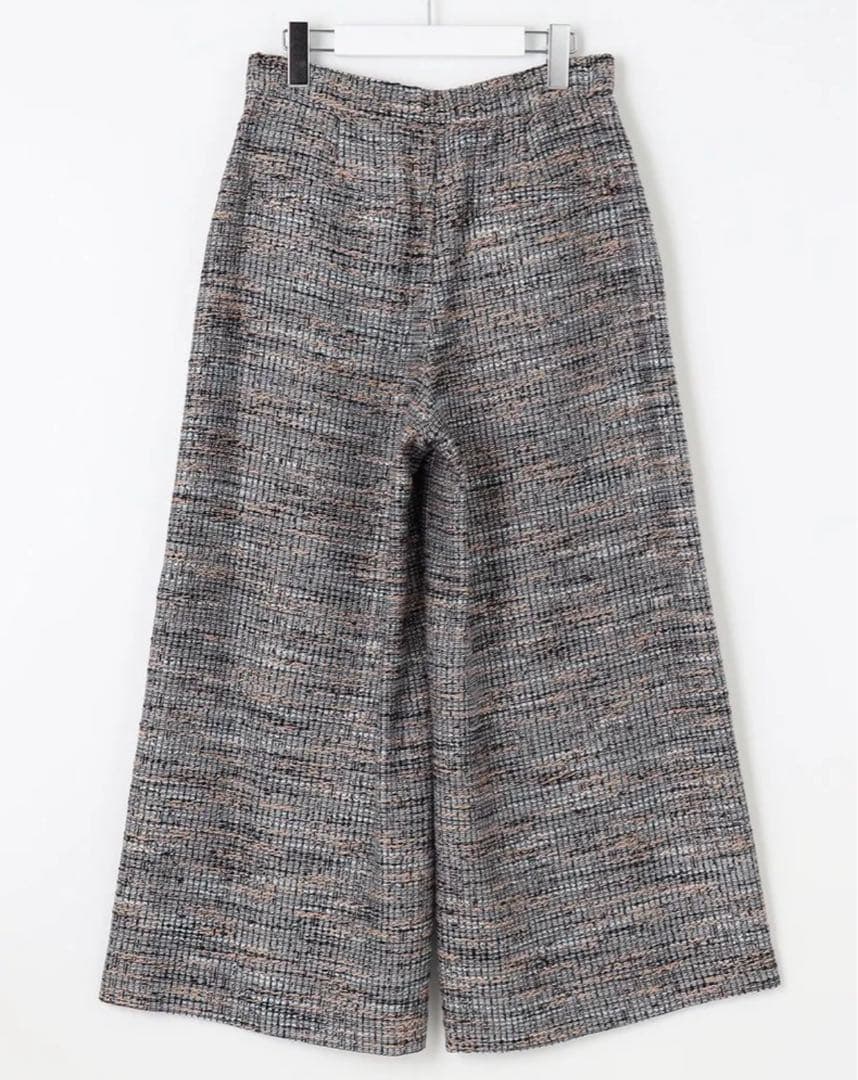 自由区 【洗える】エアリーツイードワイドクロップド パンツ Sサイズ