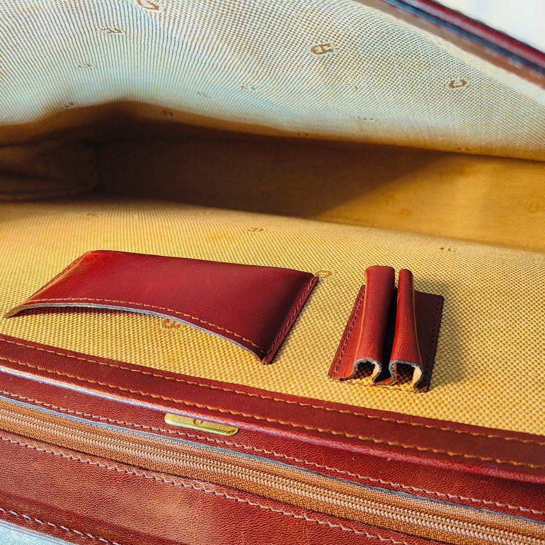 【ヴィンテージ】AIGNER アイグナー　高級ダレスバッグ バーガンディ鍵付本革