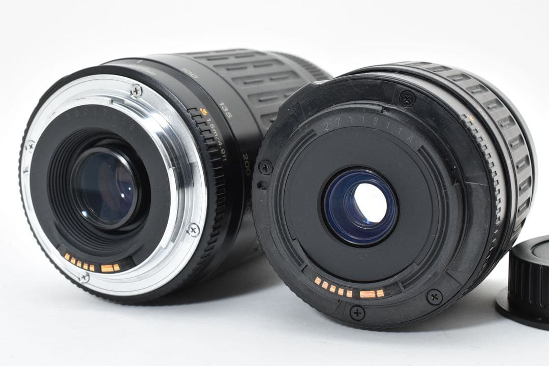 デジタル一眼レフカメラ canon kiss x10標準&望遠ダブルレンズセット