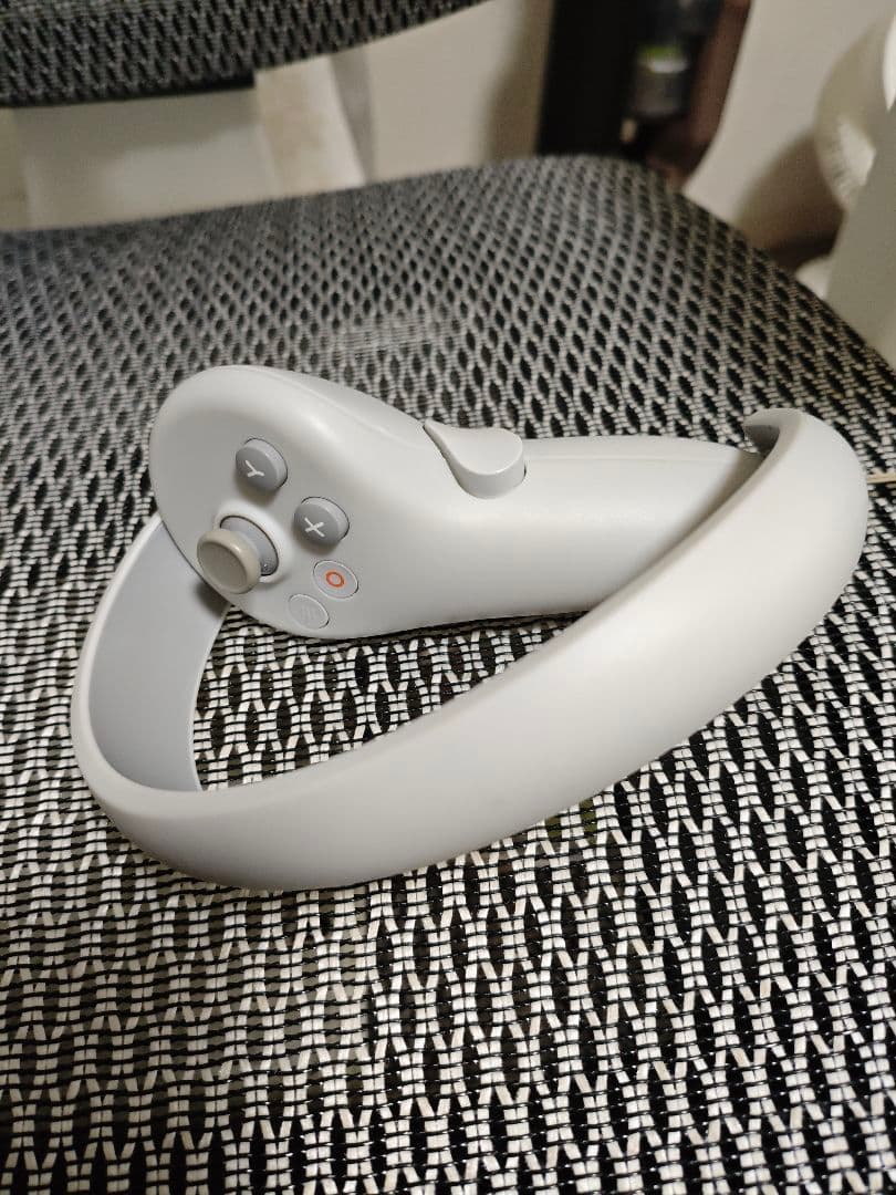 Pico4 128gb+pico motion tracker 3個