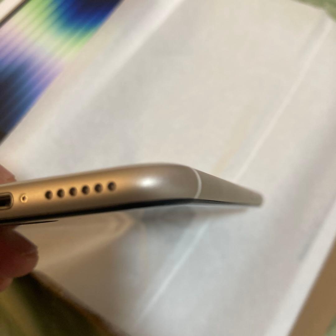 iPhone SE (第3世代) 64GB傷なし美品ホワイト