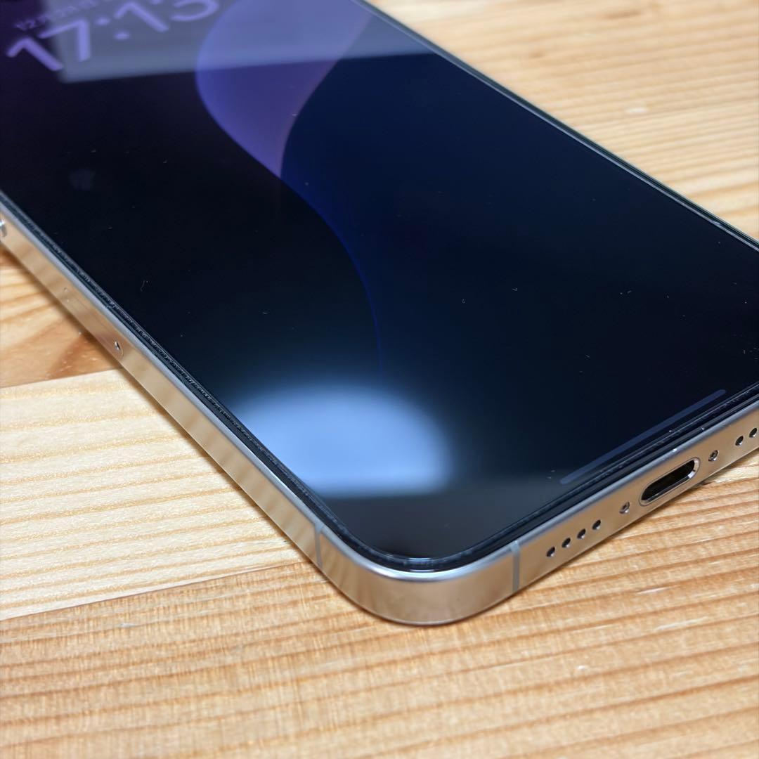 iPhone 15 Pro Max 256GB ナチュラルチタニウム　本体