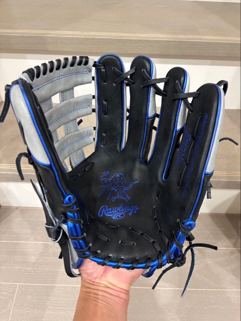 ローリングス　鈴木誠也モデル