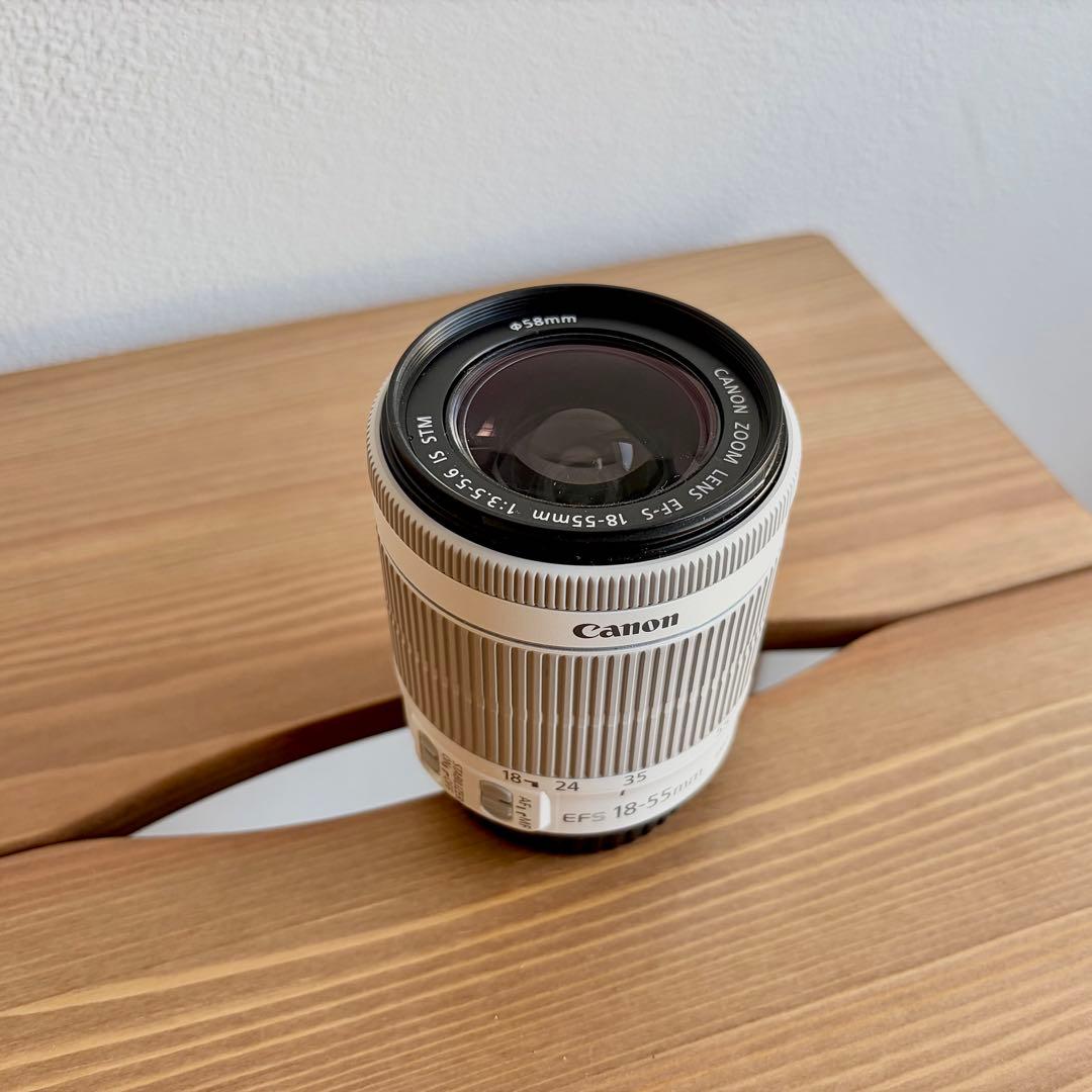 Canon EOS Kiss X7 ホワイト ズームレンズ＋40mm単焦点レンズ