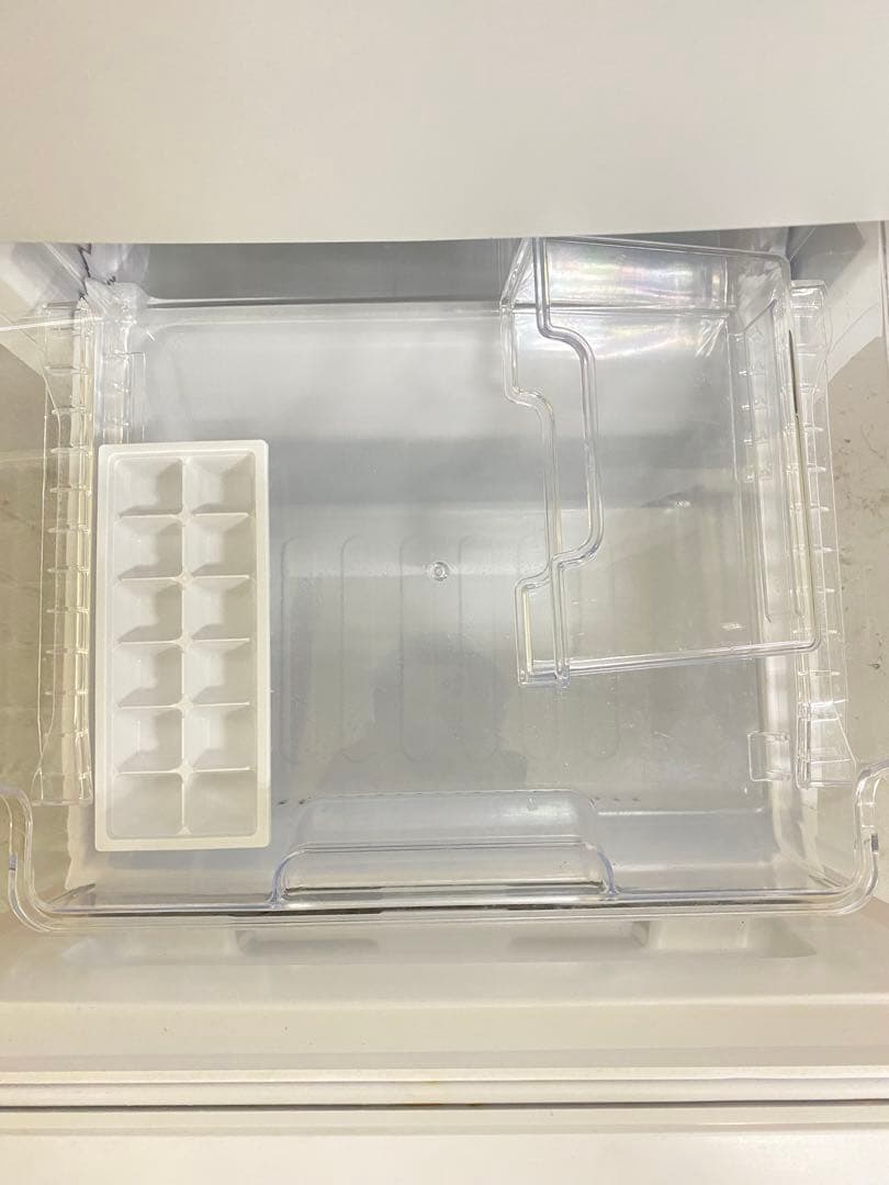 SHARP 冷蔵庫 美品　保証込み　152L 23年製 動作確認済み　コンパクト