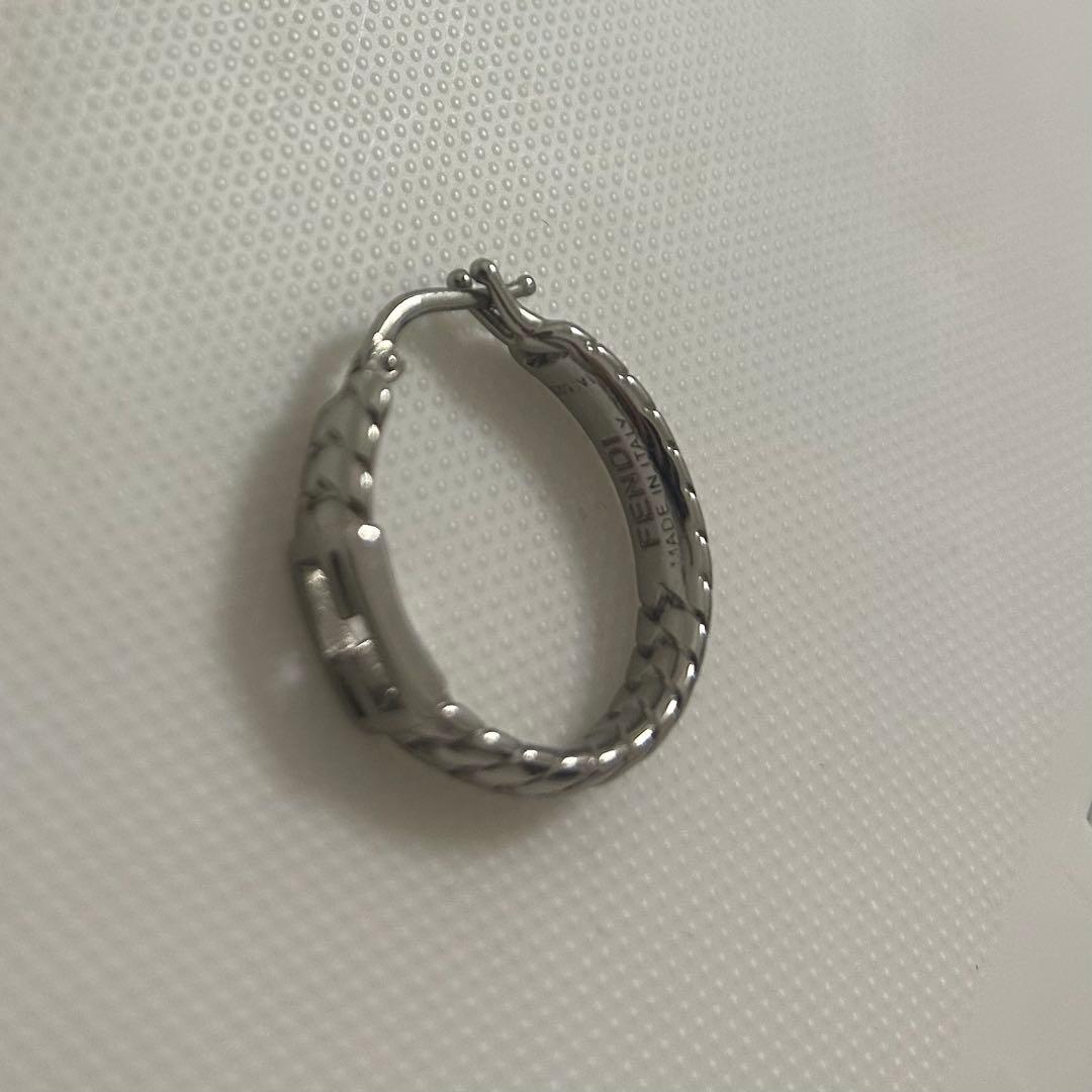 FENDI ピアス 片耳