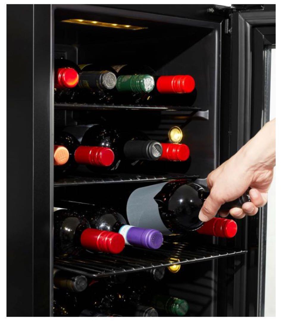 ワインセラー　37本入り