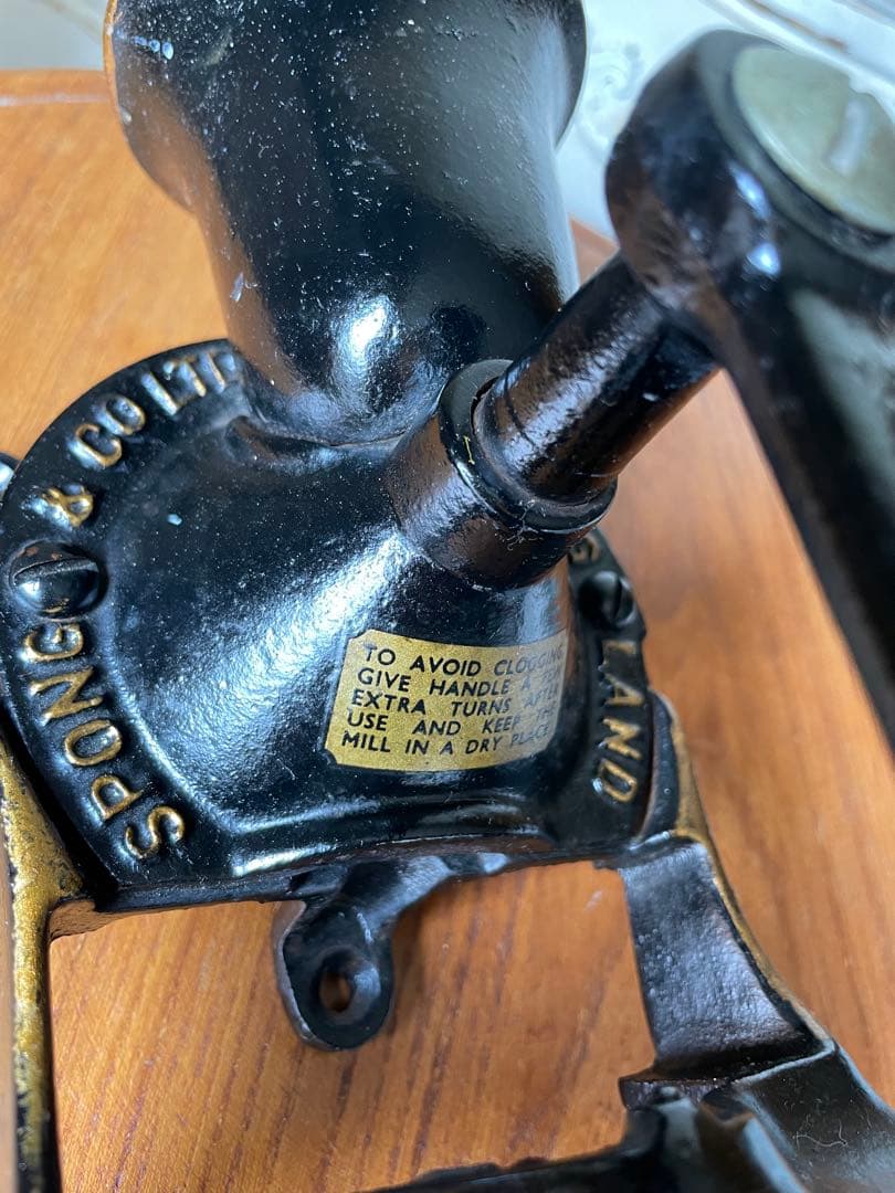 もも様専門イギリスアンティーク 壁掛け　コーヒー　ミル　グラインダー SPONG