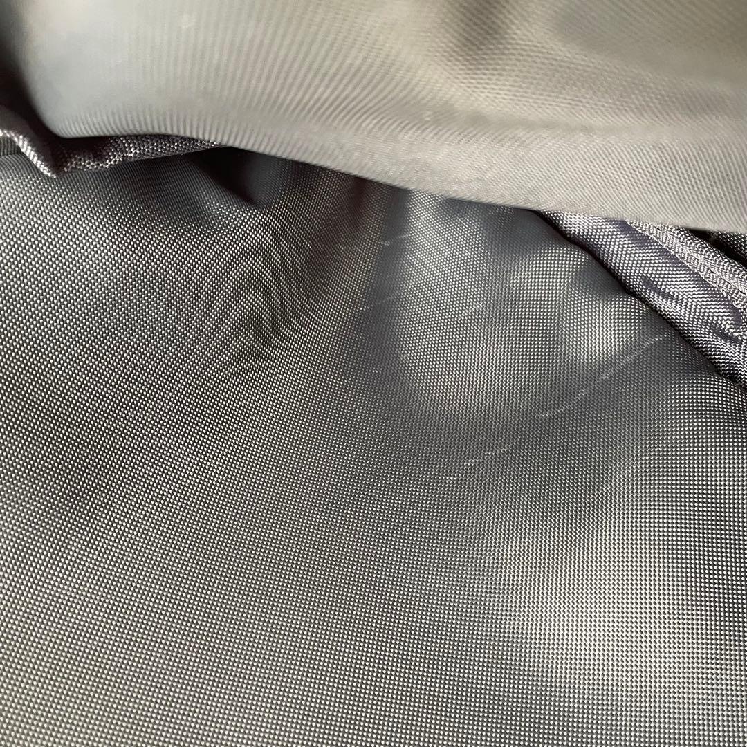 美品　agnes b.アニエスベー　ナイロン　ショルダーバッグ　ダークグレー